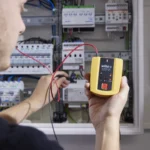 Tester ciągłości obwodu do 400 V AC, CAT II WIHA (nr kat. 45222)