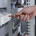 Wkrętak z uchwytem na bity zestaw VDE slimVario® electric WIHA (nr kat. 41230)