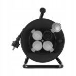 Przedłużacz bębnowy 3G2,5mm2 IP44 25 metrów 4 gniazda LENA LIGHTING (nr kat. 612404)