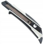 Nóż z wysuwanym ostrzem łamanym 18 mm Driver Cutter DFC560W TAJIMA