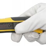 Nóż z wysuwanym ostrzem łamanym 18 mm Quick Back DFC579 TAJIMA