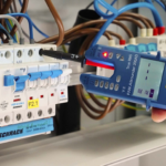 Tester prądu / napięcia LED + LCD 200A AC/DC cęgi otwarte True RMS Pancontrol