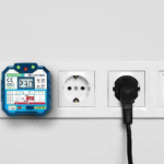 Tester gniazdek PANSOCKET-TEST-2 RCD 30 mA KAT II 300 V 90-250V Pancontrol