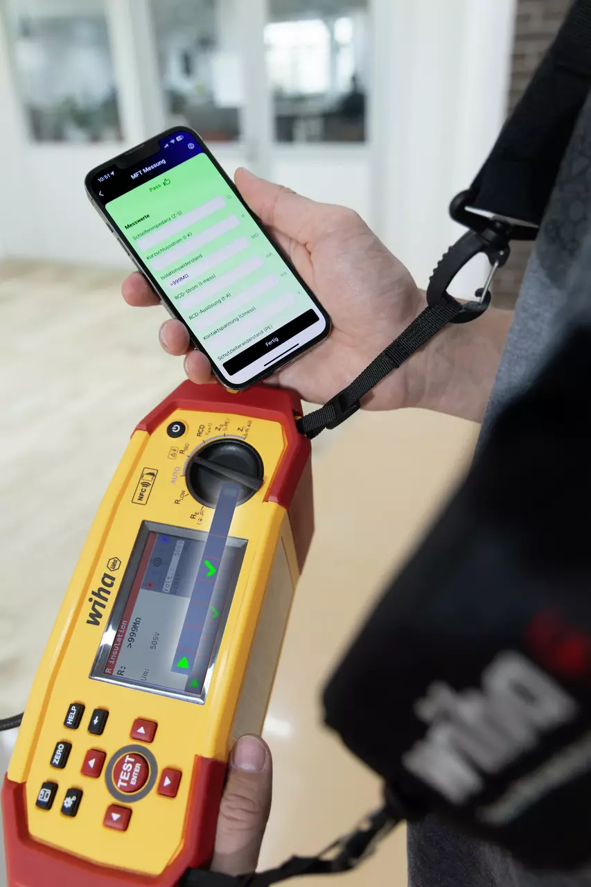 Tester do instalacji MFT one w torbie seria 25573 WIHA