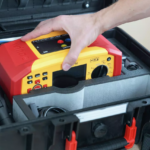 Tester do instalacji MFT one w walizce seria 25573 WIHA