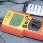 Tester do urządzeń PAT one w walizce seria 25580 WIHA